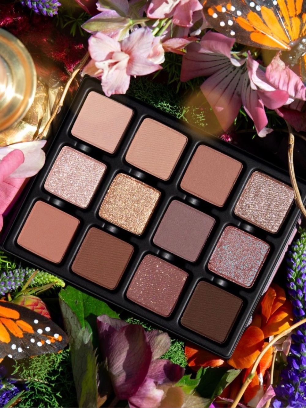 Viseart Midsommer Lumière Etendu 12-Pan Eyeshadow Palette – Very Light Use